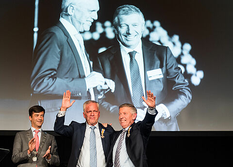 Lintjes voor directeuren jubilerend Koppert