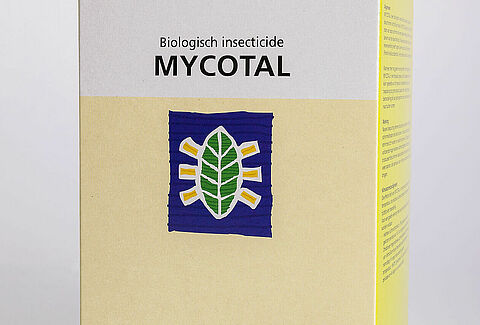 Corrigeer uit de hand lopende witte vlieg met Mycotal